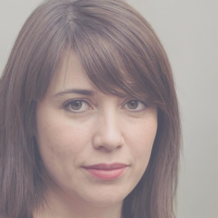 Retrato de Carmen Delgado, especialista en gestión financiera